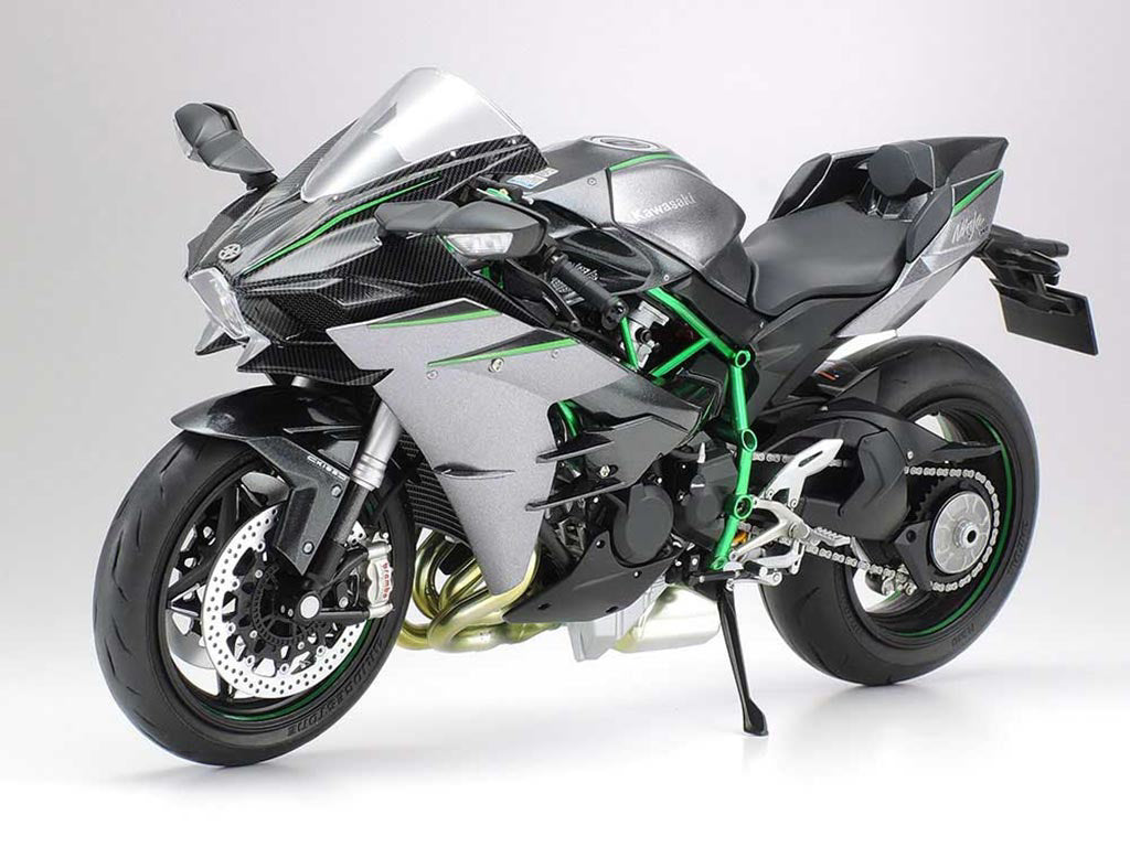 Tamiya 1/12 Scale Kawasaki Ninja H2 Carbon Kit 14136