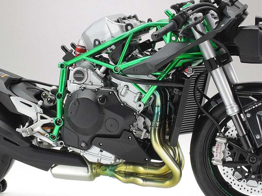 Tamiya 1/12 Scale Kawasaki Ninja H2 Carbon Kit 14136