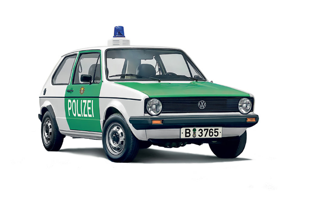 Italeri 1/24 VW GOLF POLIZEI car model kit 3666