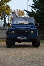 Load image into Gallery viewer, Land Rover Defender 90 2001 - Fully Restored TD5 Lucari Momo Pickup