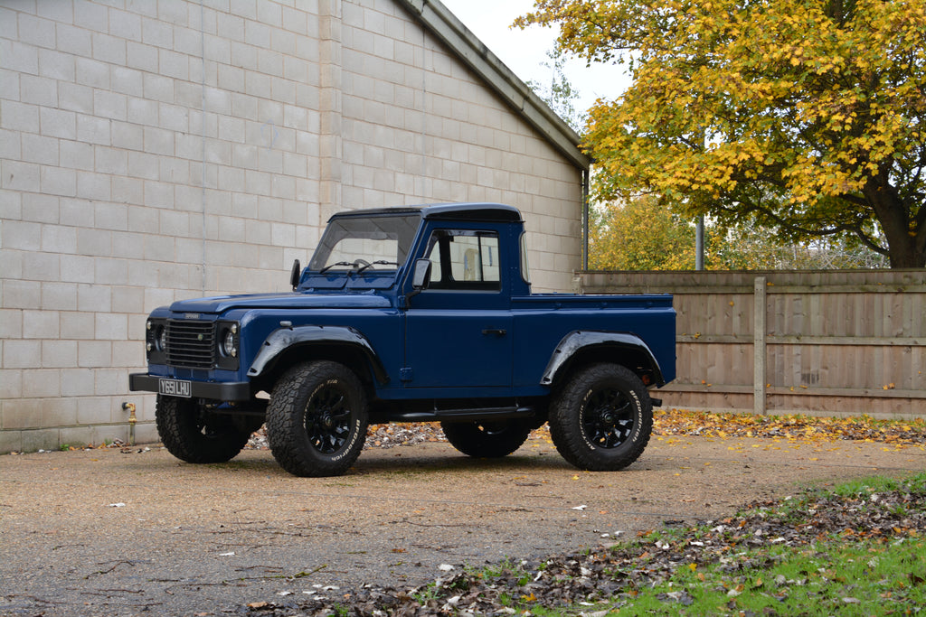 Land Rover Defender 90 2001 - Fully Restored TD5 Lucari Momo Pickup