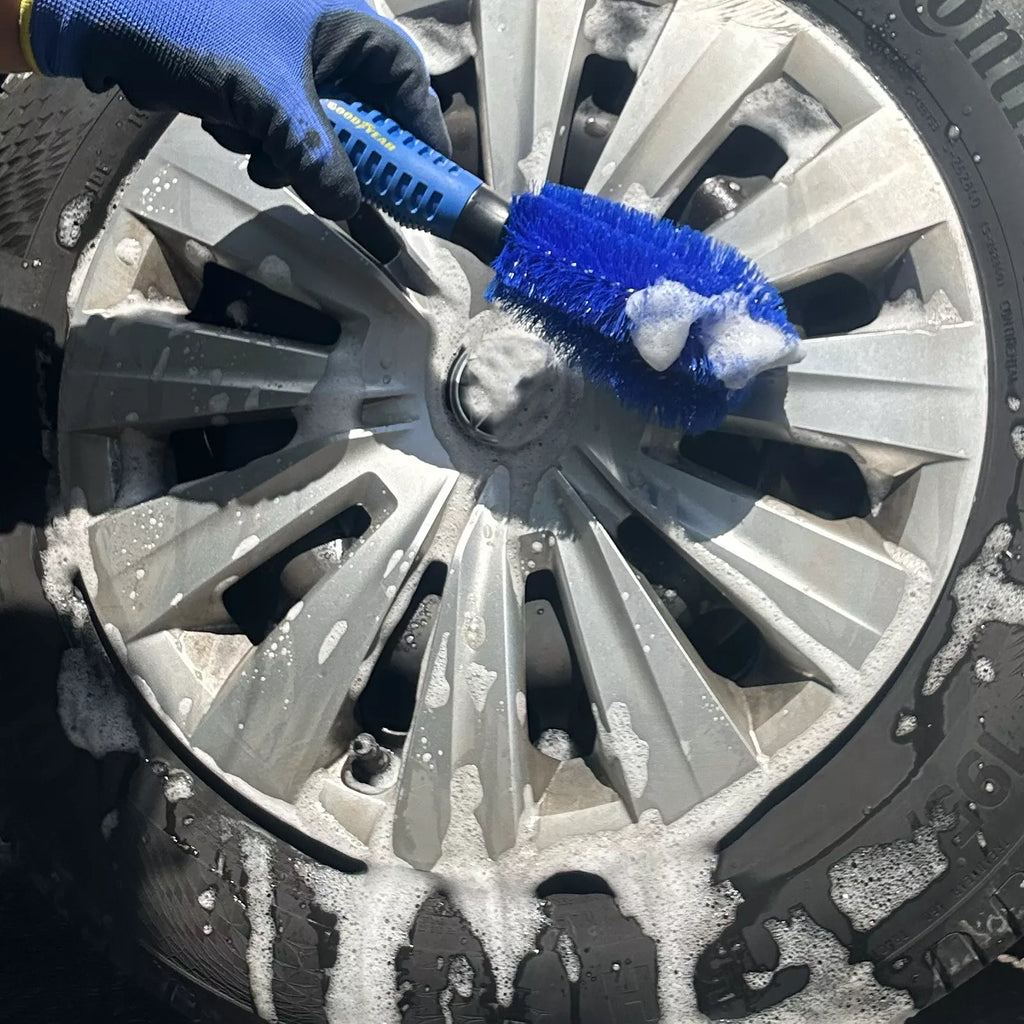 Goodyear Car Alloy Wheel Brush Cleaning Non-Scratch Bristles