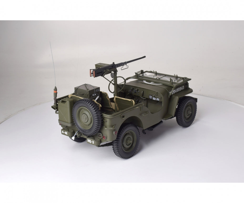 IXO Collections Full Kit Jeep® Willys + Accessories 1:8 Scale Metal Kit