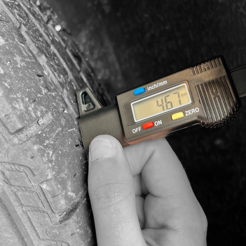 AA Digital Tyre Tread Depth Gauge