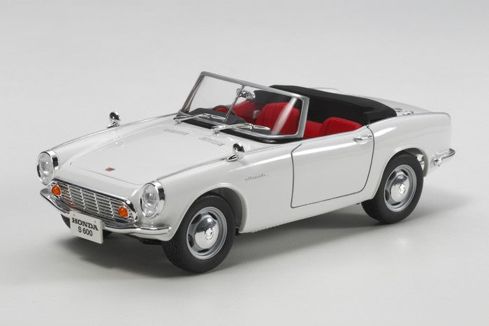 Tamiya 1/24 Honda S600 Model Kit - 24340